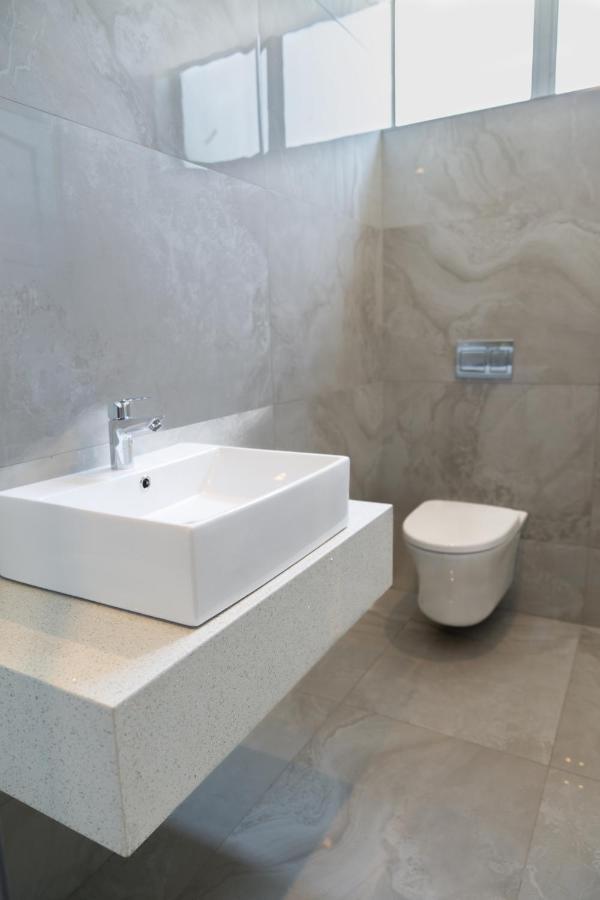 Zar Hotel Amanzimtoti Εξωτερικό φωτογραφία