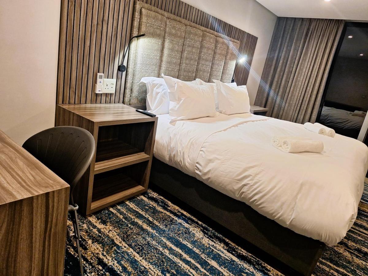 Zar Hotel Amanzimtoti Εξωτερικό φωτογραφία